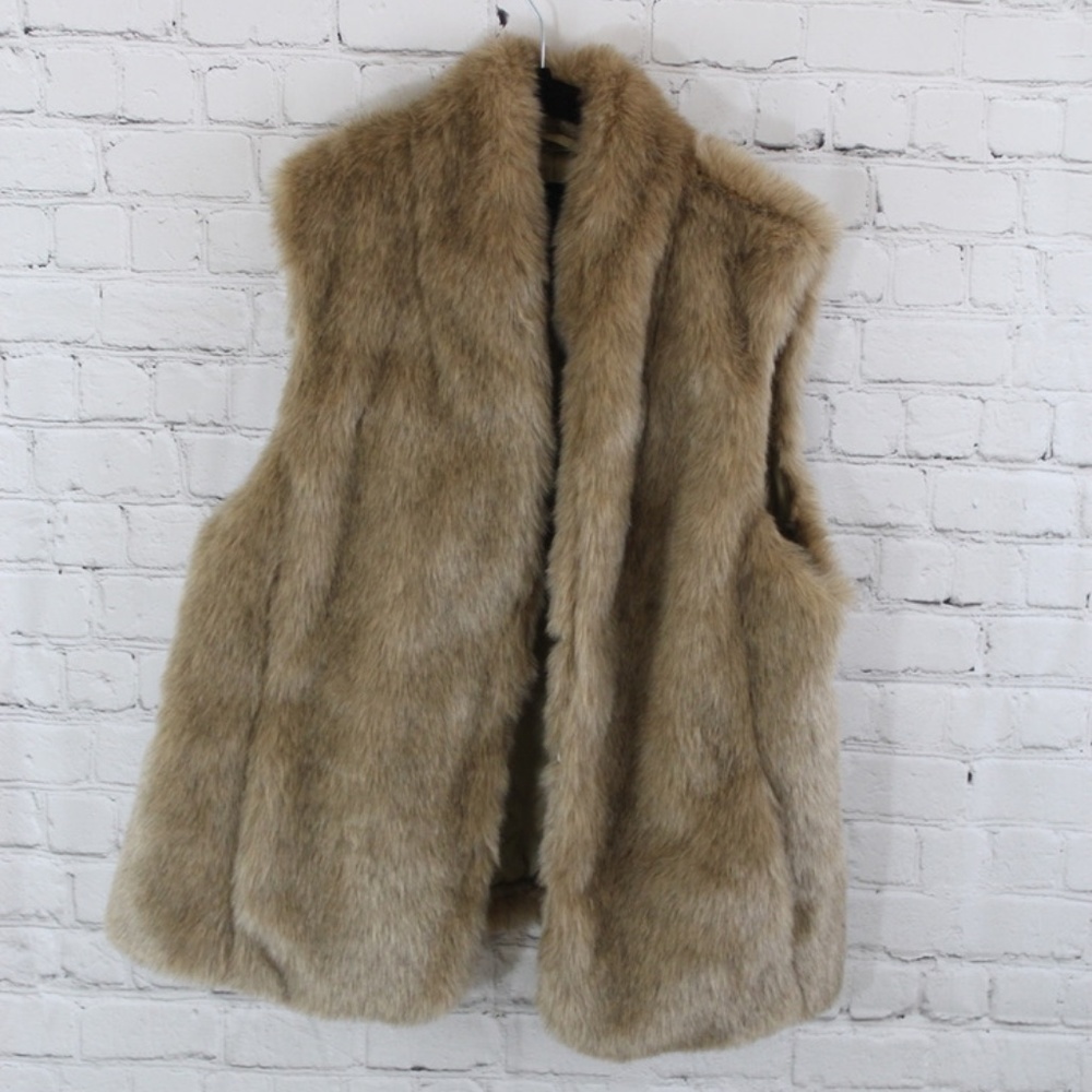 Faux Fur Vest Banana Republic Factory PM
